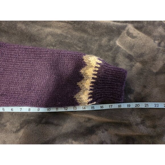 VTG Unisex Hand knit Wool Sweater Fair Isle purple Artisan Equador Chunky - Picture 5 of 8
